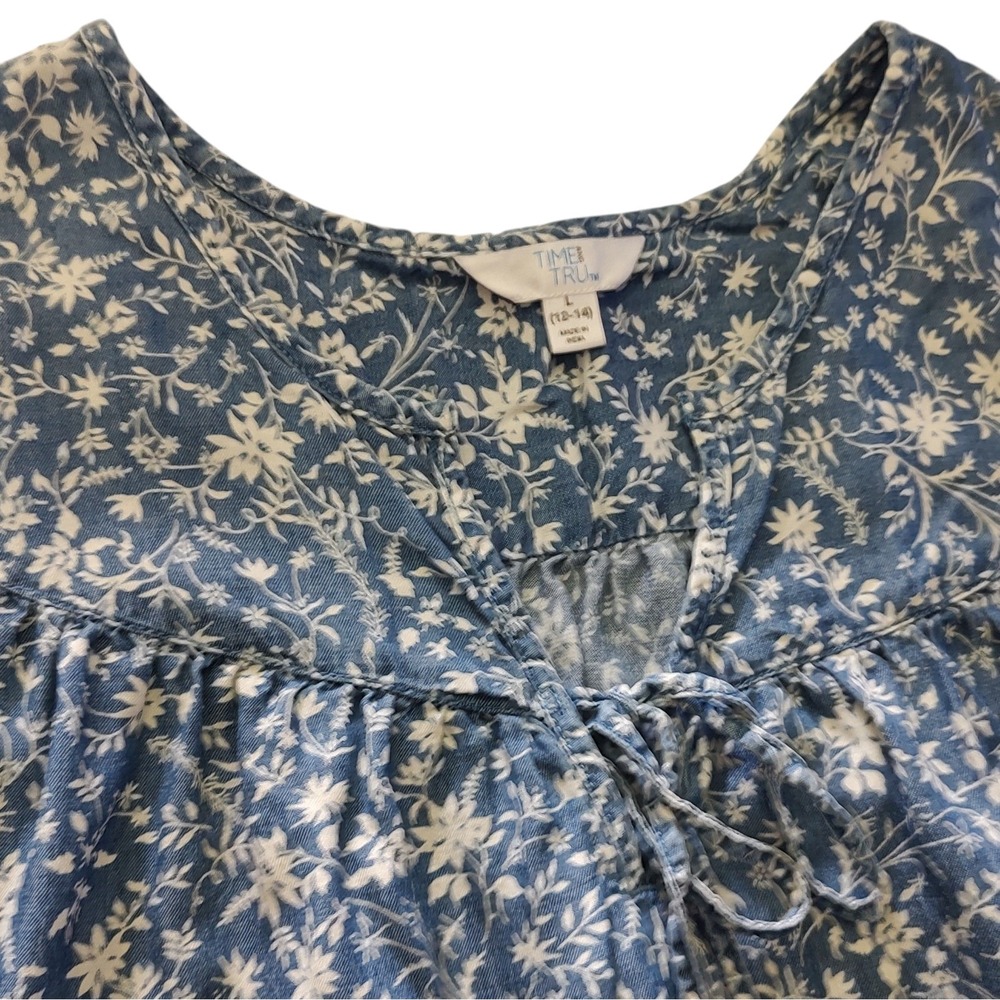 Time and Tru Blue Floral Top Shirt Flutter‎ Sleeves V Neck Womens Large